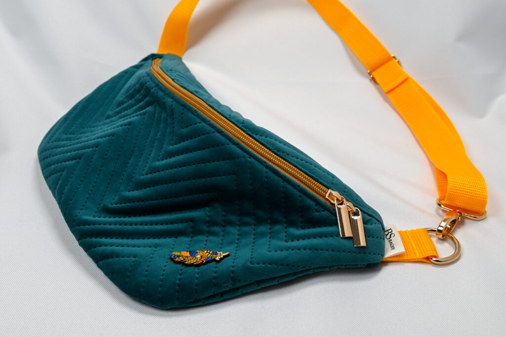 Pikowana – Turkus z Żółtym Akcentem