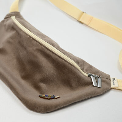 Taupe & Cream