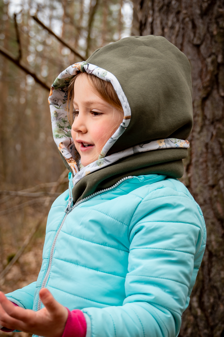 Khaki z leśnymi zwierzętami